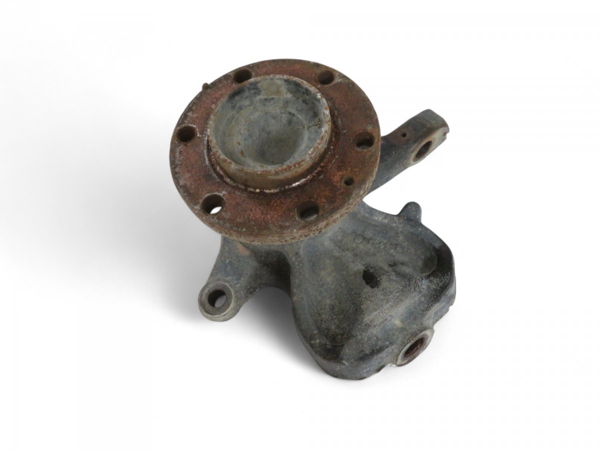 Mercedes-Benz Sprinter (W906) Wheel bearing housing front right A9063303520 9063303520 Wheel bearing housing fr...