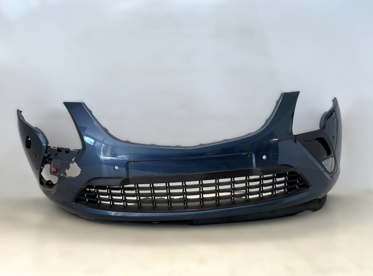 Opel Zafira Tourer (C) front bumper 39062580 Front Bumper OPEL ZAFIRA TOURER C (P12...