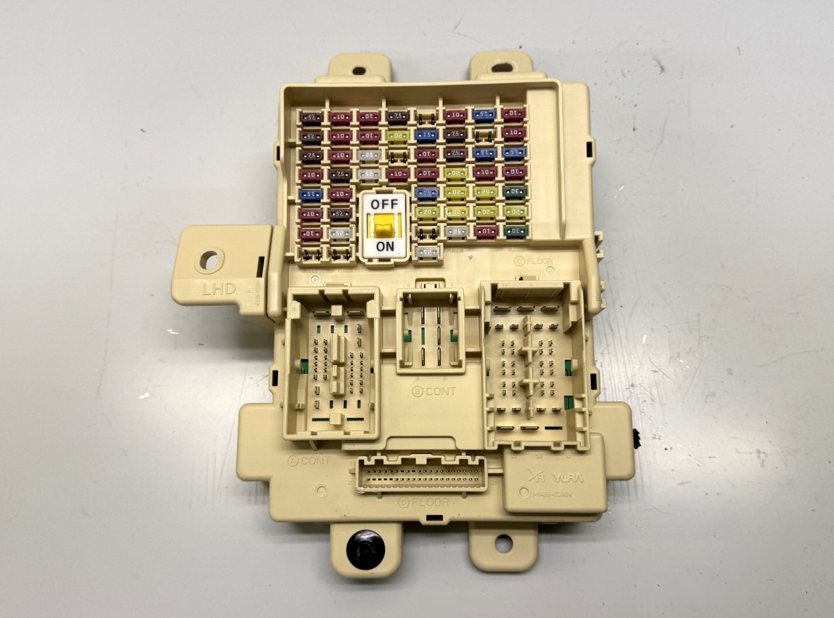 Kia Sportage Fuse box 91950D9660 Fuse box KIA SPORTAGE IV (QL) (2015-...