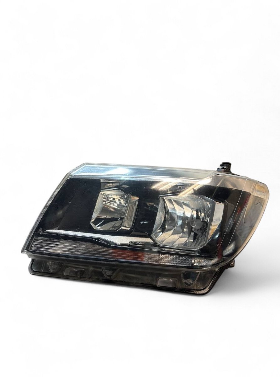 Volkswagen Crafter esituli (vasak) 7C1941005 7C1941005B Headlight left VW CRAFTER ...