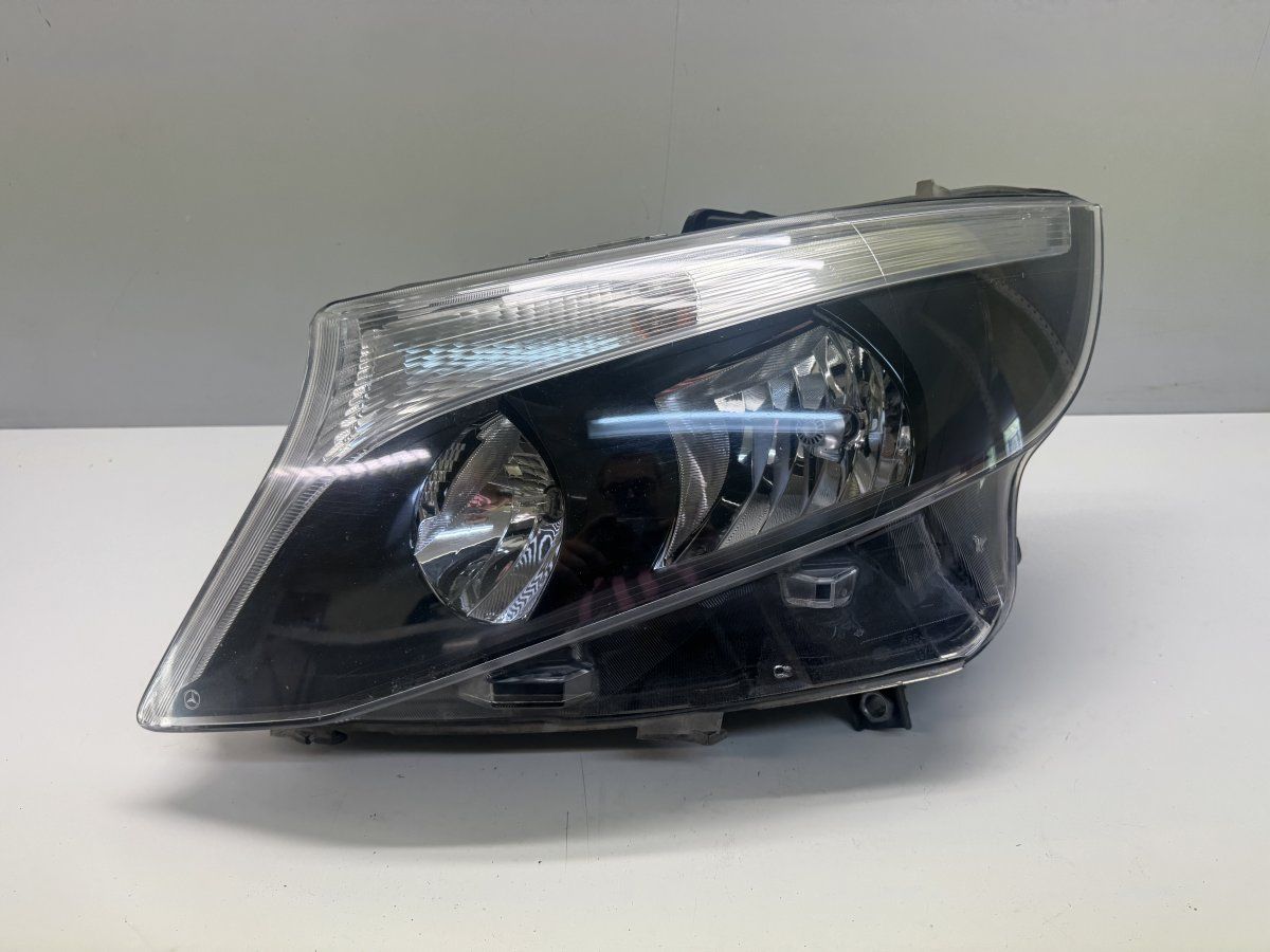 A4479067700 1EL01128417 Headlight left MERCEDES-BENZ VITO / V-CLASS (W447) (2014-)