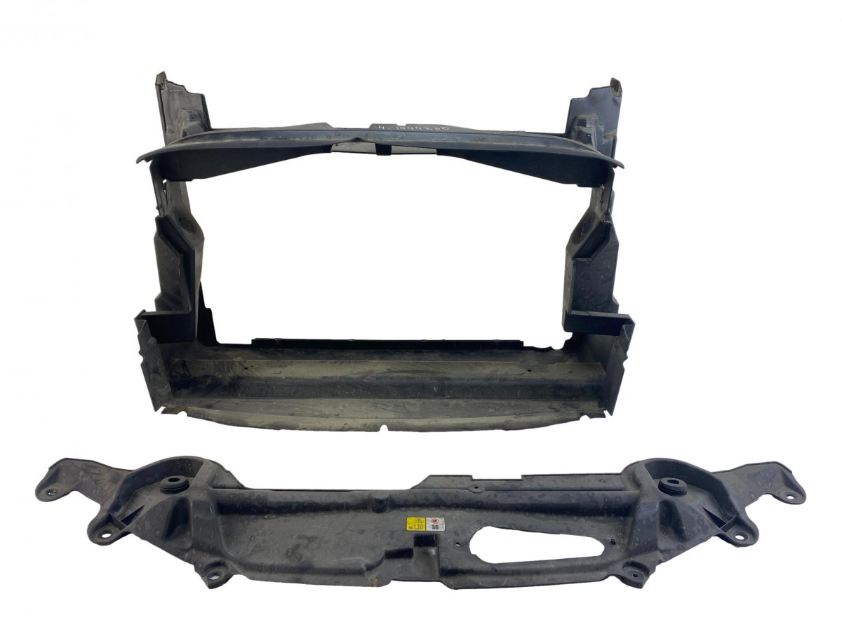 Jaguar XF Radiator shroud