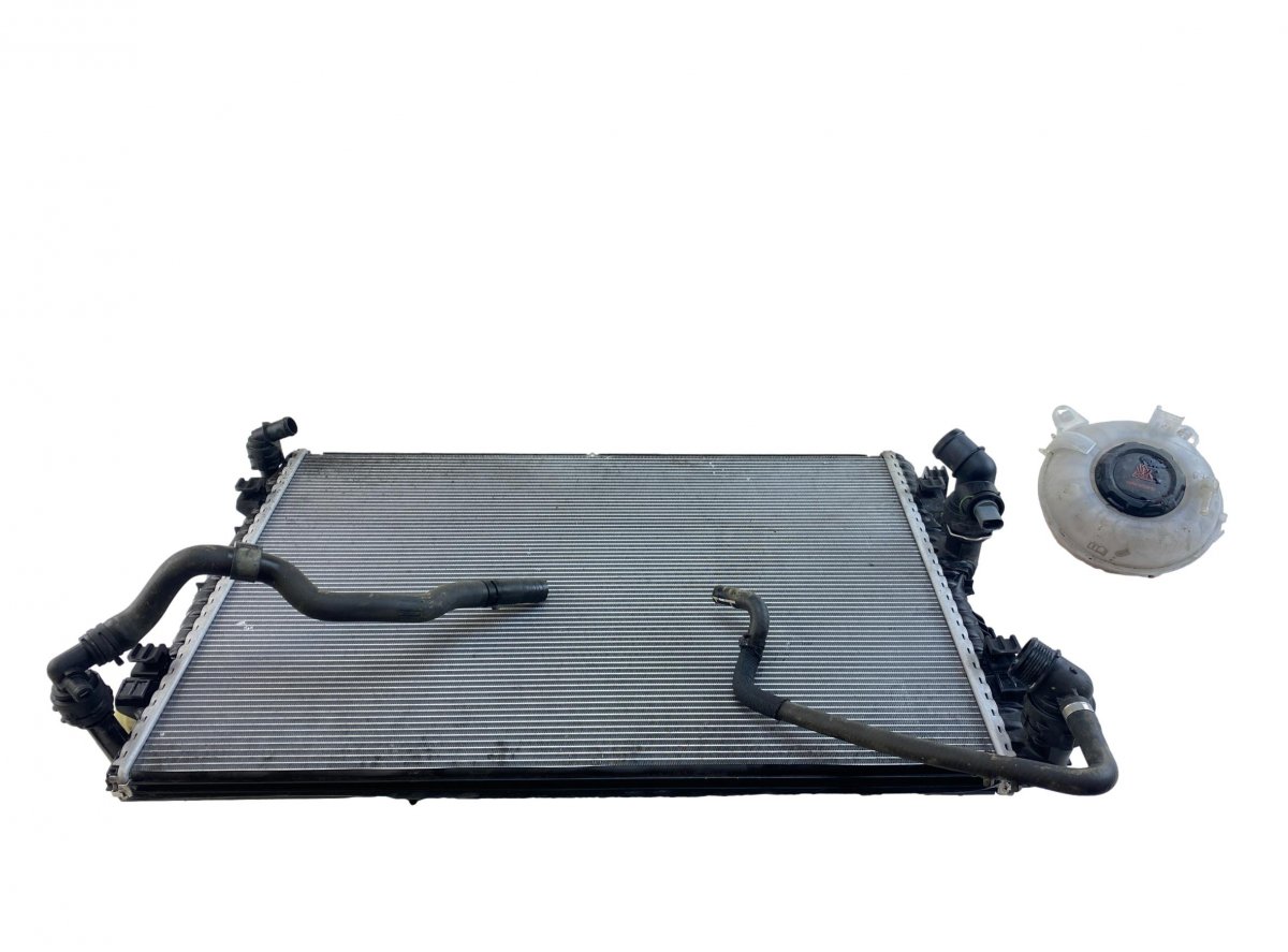 Audi Q3 (F3) Radiator set FZ080004 Radiator set AUDI Q3 (F3B, F3N) (2018-...