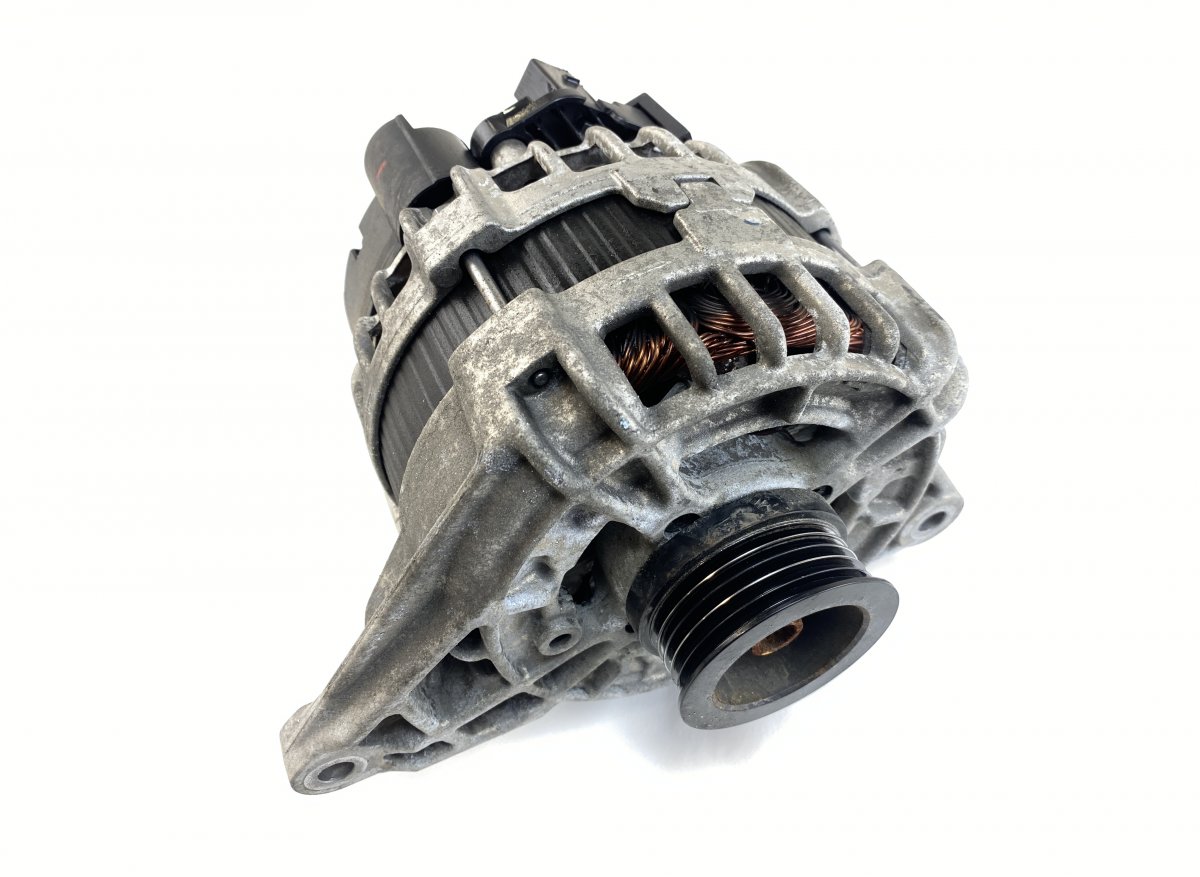 Mercedes-Benz Sprinter (W907 / W910)  Alternator 0125813034 Alternator MERCEDES-BENZ SPRINTER (9...