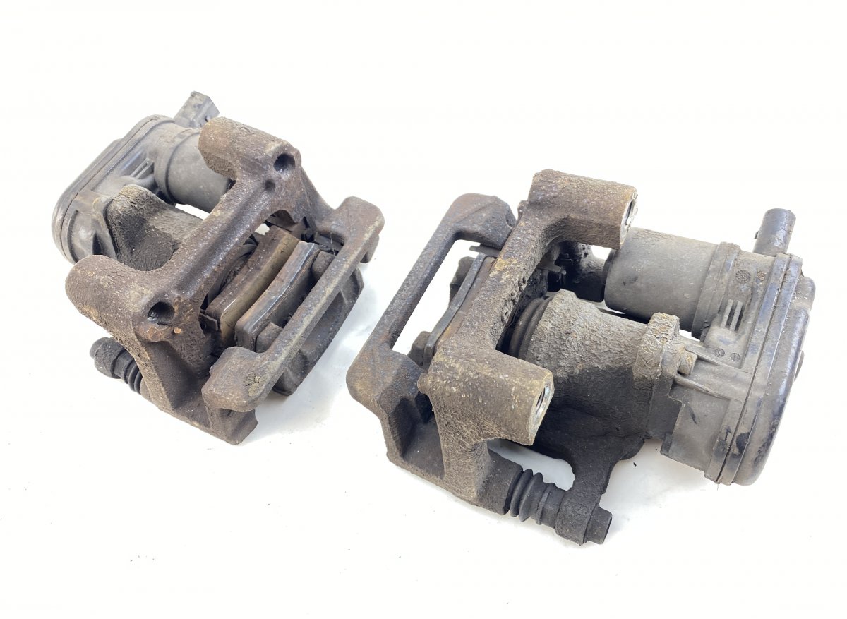 Kia Optima (JF) Brake caliper rear set 58210D4650 58230D4650 Brake caliper rear set KI...