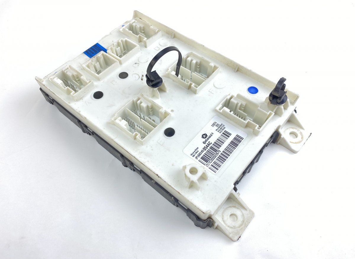 68245054AC Body control module (BCM) RAM RAM 1500 2500 3500 (DJ, DS) (2010-2018)