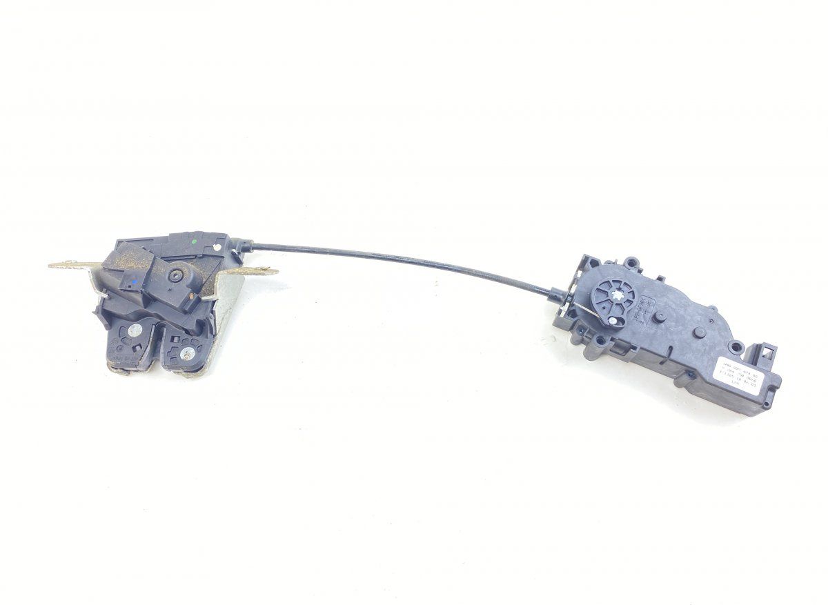 A2047401300 Bootlid / tailgate lock MERCEDES-BENZ E-CLASS (W212) (2009-2016)
