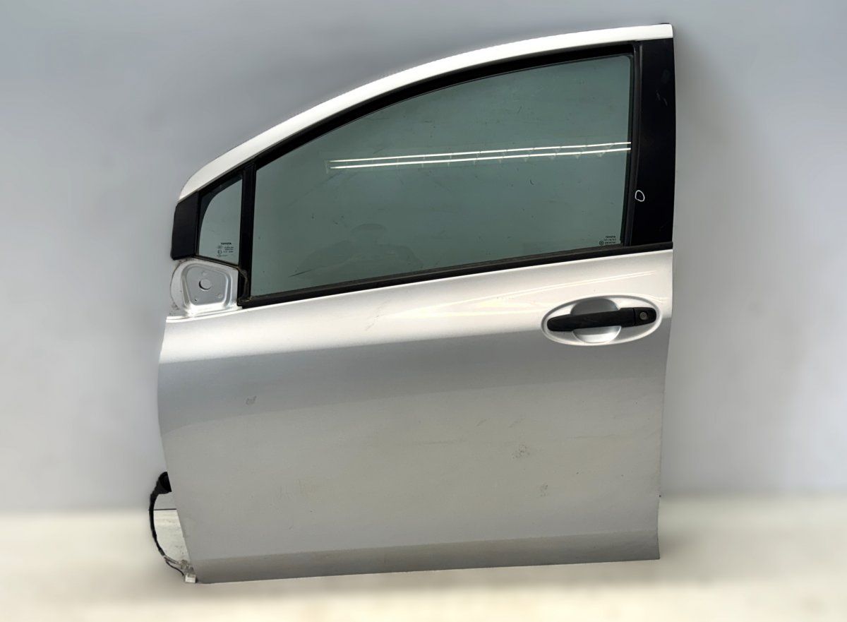 670020D170 Door Front Left TOYOTA YARIS II (XP90) (2005-2013)