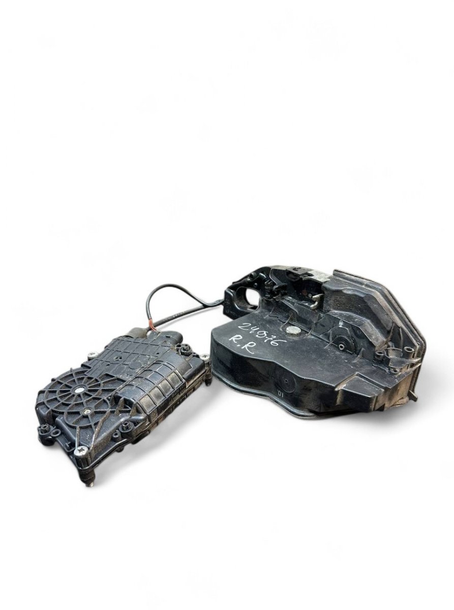 BMW 7 (F01 / F02 / F03 / F04) Door Lock Rear Right 7185688 51225A36E16 5A36E16 Door Lock Rear Righ...