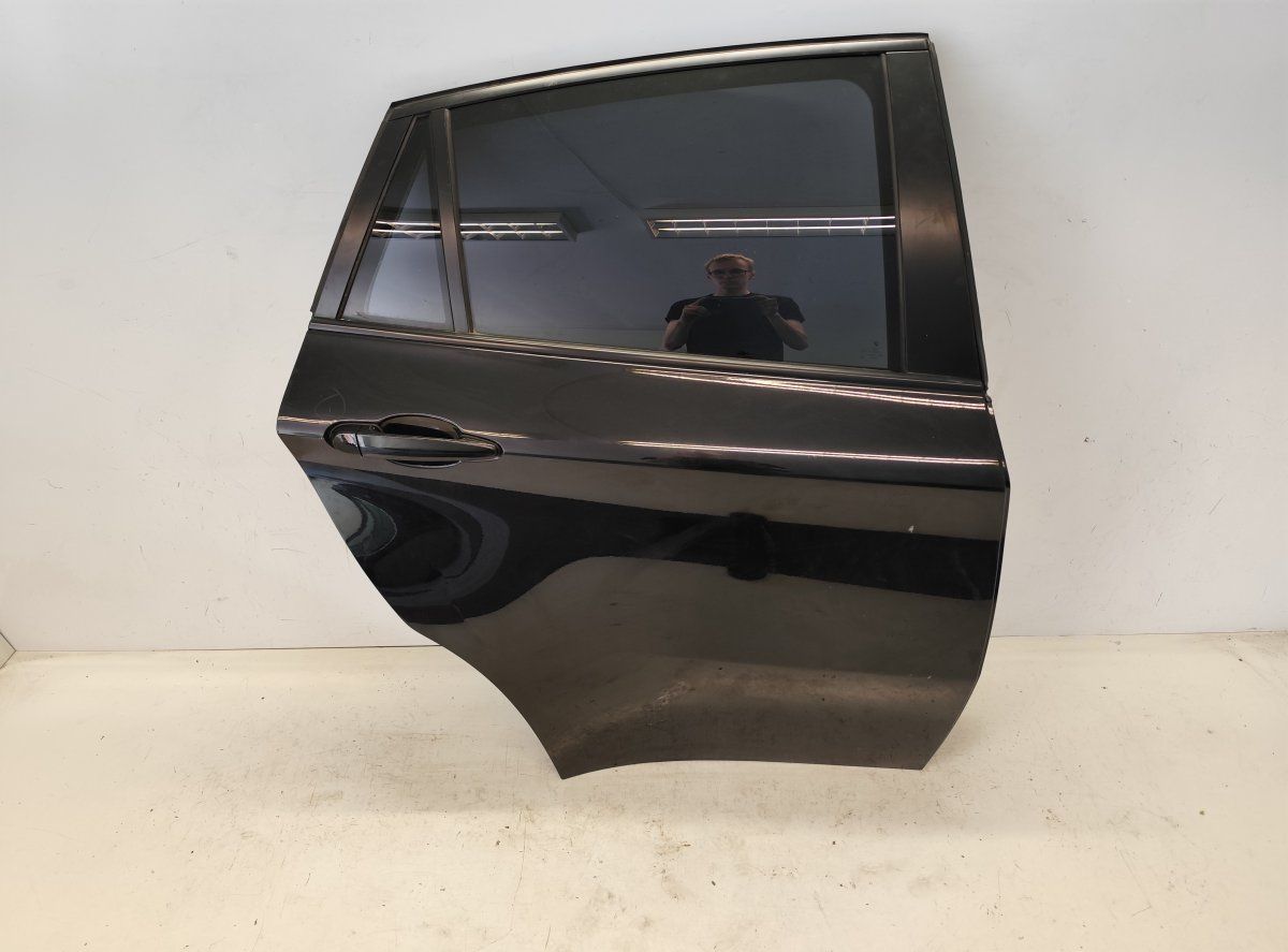 41527198162 Door Rear Right BMW X6 (E71, E72) (2008-2014)