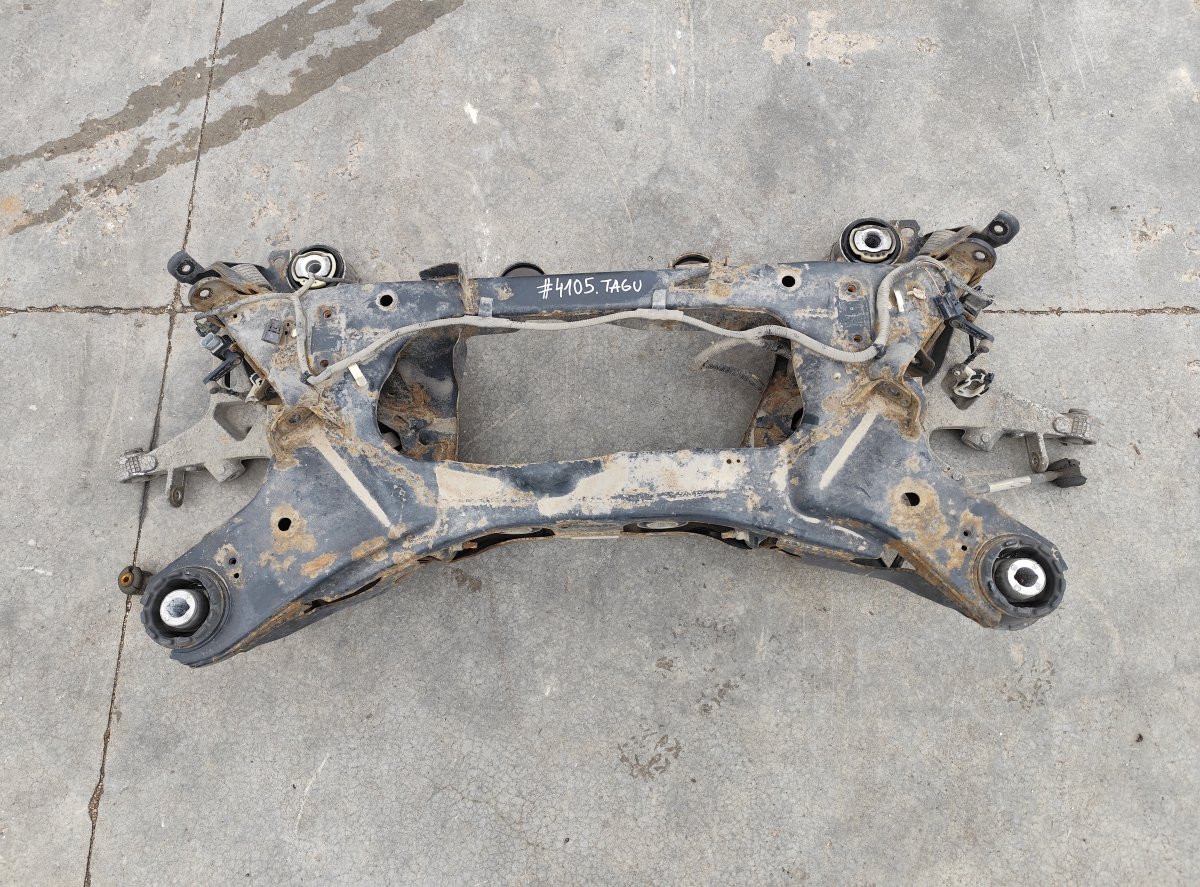 Jaguar XJ Rear axle beam