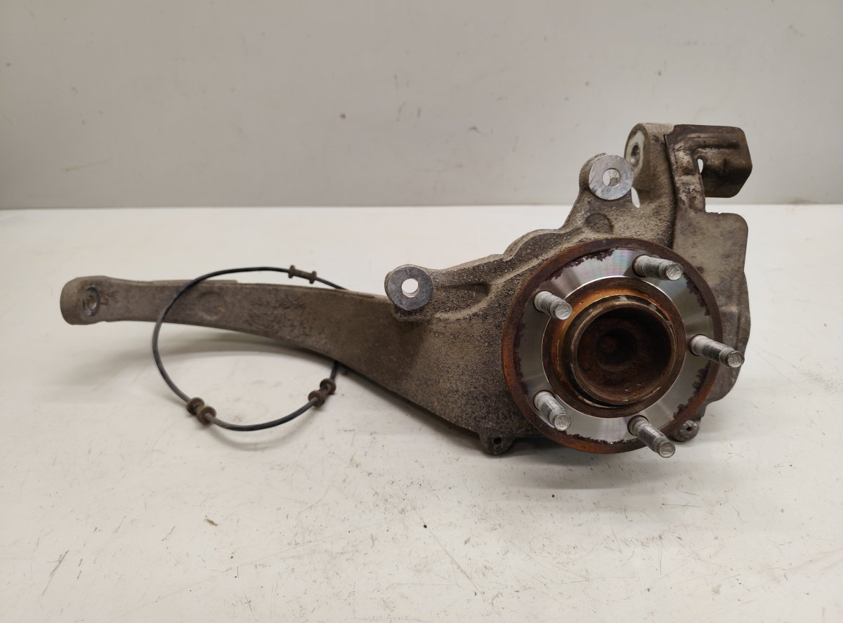 Jaguar XJ Wheel bearing housing front left