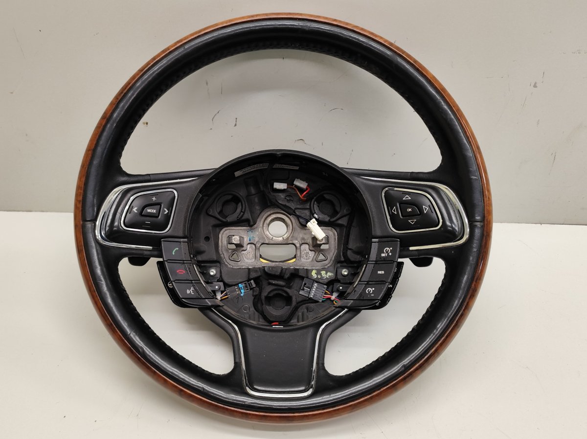 Jaguar XJ steering wheel