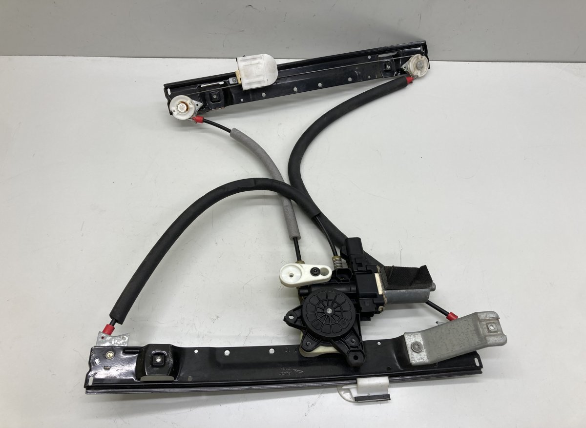 Jaguar XJ Window Regulator mechanism rear right