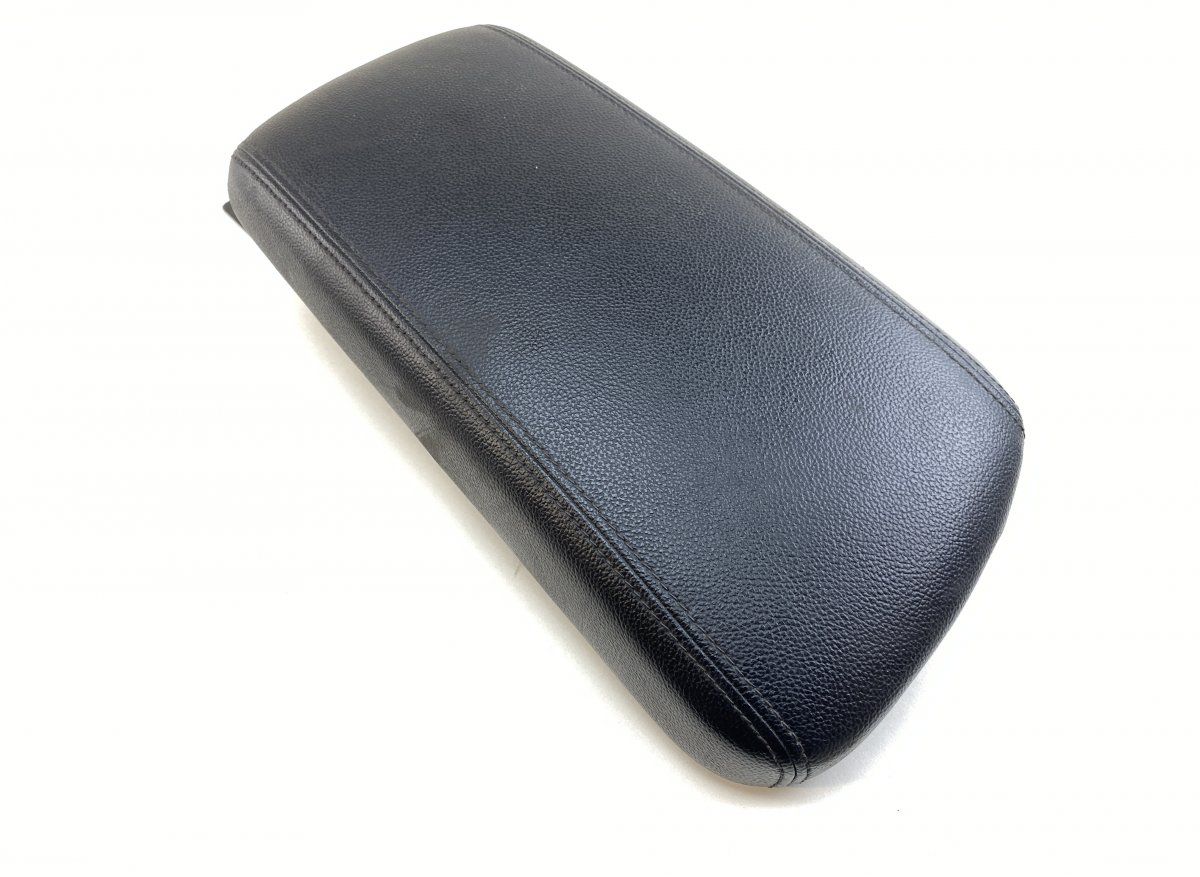 84660D490 Armrest cover front KIA OPTIMA IV (JF) (2015-2020)