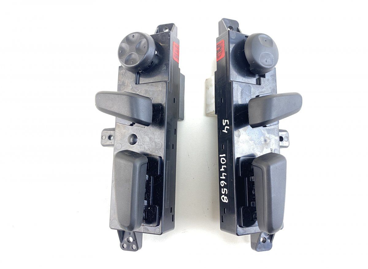 88295D4200WK 88191D4500WK Seat adjusting switch set KIA OPTIMA IV (JF) (2015-2020)