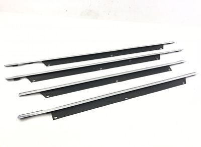 4L0853283C Listwa szyby drzwi przednich lewych AUDI Q7 (4L) (2006-2015)
