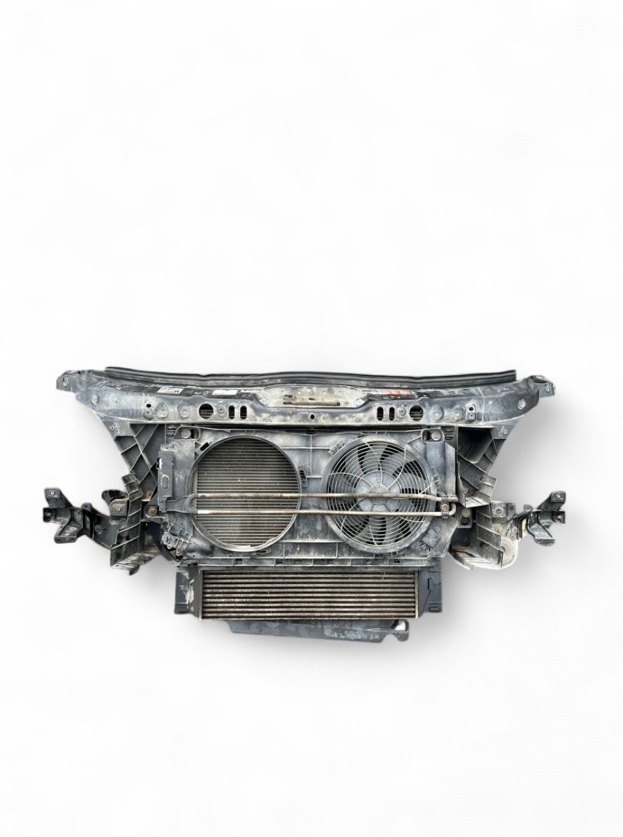 Mercedes-Benz Sprinter (W906) Front panel Front panel MERCEDES-BENZ SPRINTER (906) (2006-...