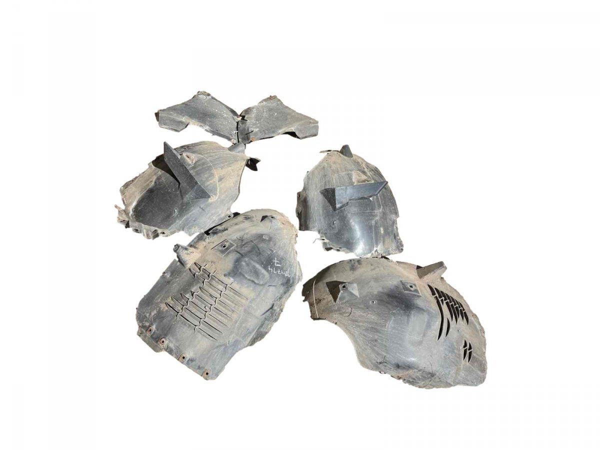 A2306901330 A2306901430 Fender inner liner front set MERCEDES-BENZ SL-CLASS (R230) (2001-2012)