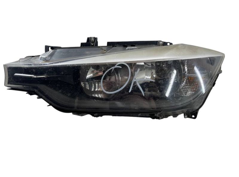 7211100000 7210110712L 7211110700 72101L Headlight left BMW 3 (F30, F31, F34, F80) (2011-2019)