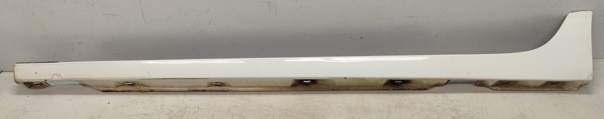 Audi A6 (C7) küljekarp (vasak) 4G0853859D Side Skirt Left AUDI A6 / A6 ALLROAD...