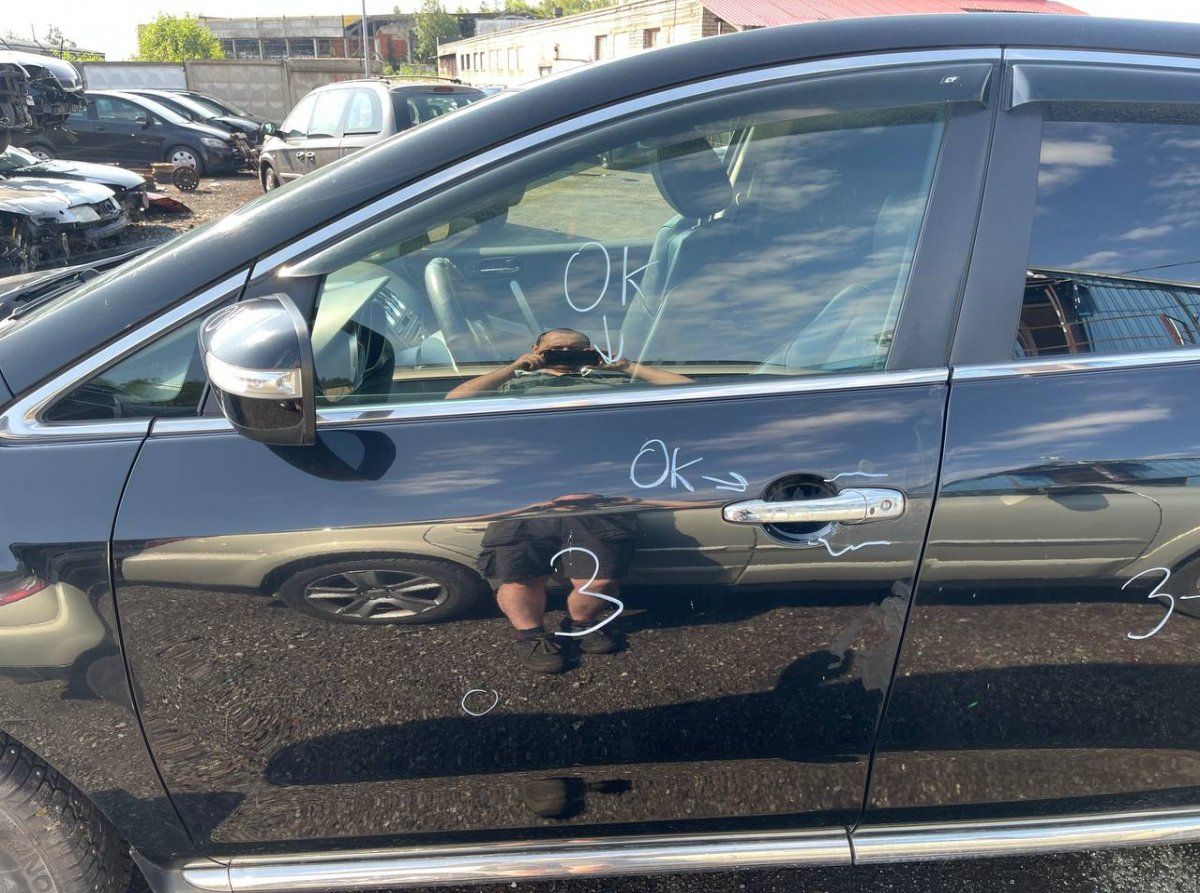 EG2159031A Door Front Left MAZDA CX-7 (ER) (2006-2014)