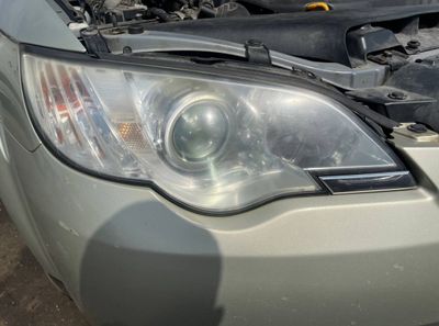 Headlight right SUBARU LEGACY IV / Outback (2003-2009)
