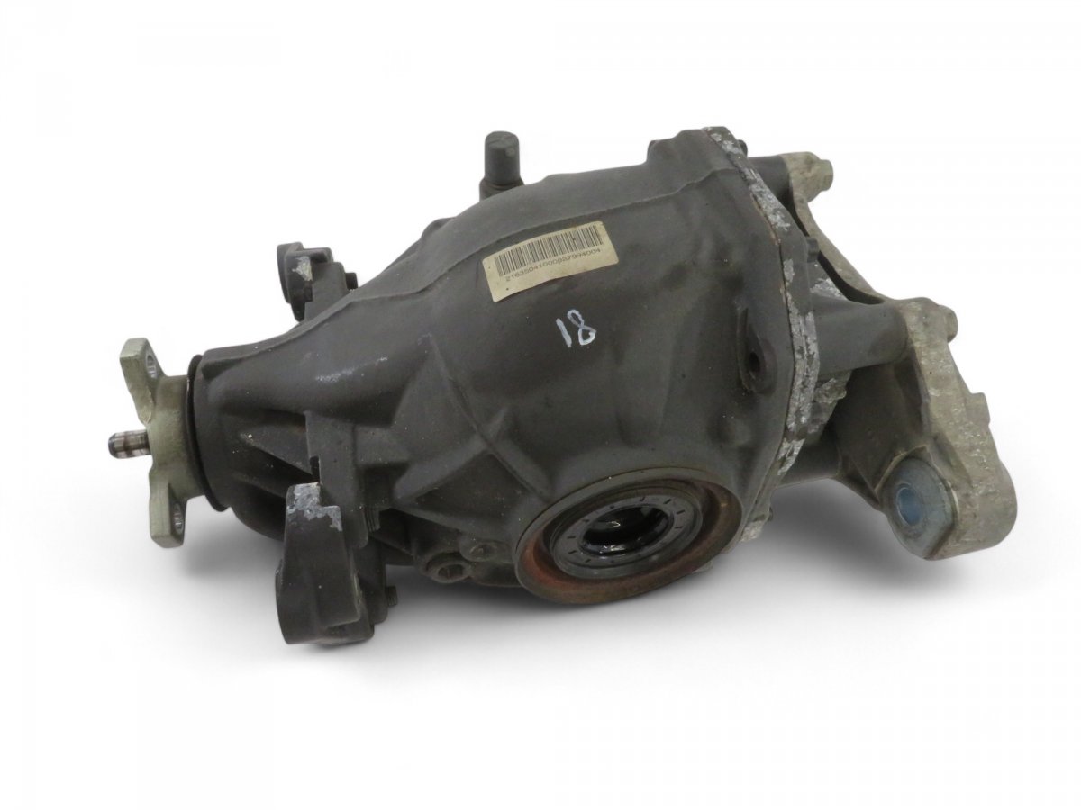 Mercedes-Benz C (W204) Rear axle differential A2213511505 A2213502614 Rear axle differential ...