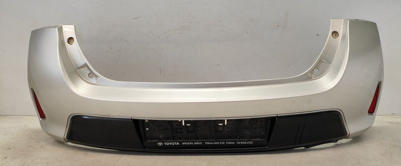 5215902997 5245302051 Bakre stötfångare TOYOTA AURIS (E18) 2012-2018