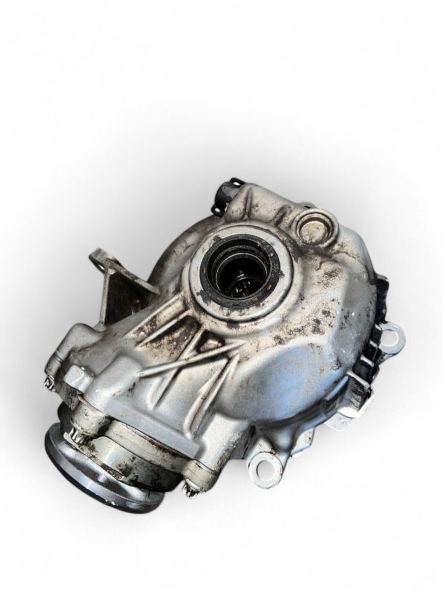 Mercedes-Benz GLK (X204) Front axle differential 2213301902 A2213301902 A2213308301 2213308301 F...
