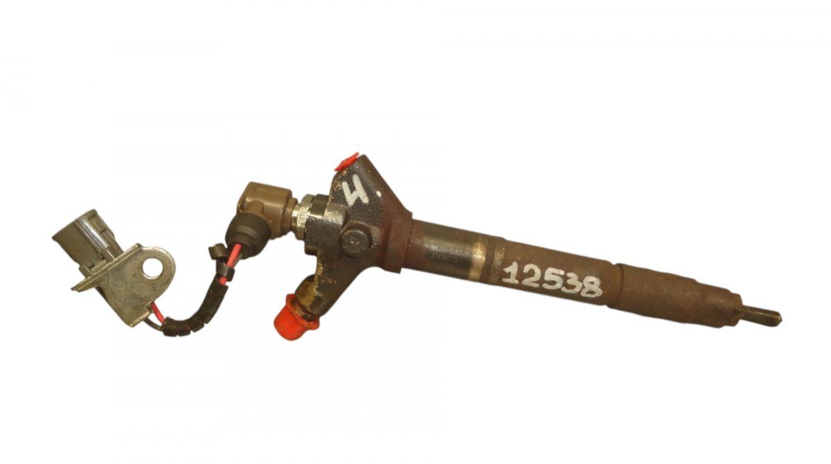 236700R040 Fuel Injector TOYOTA COROLLA Verso II (AR10) (2004-2009)