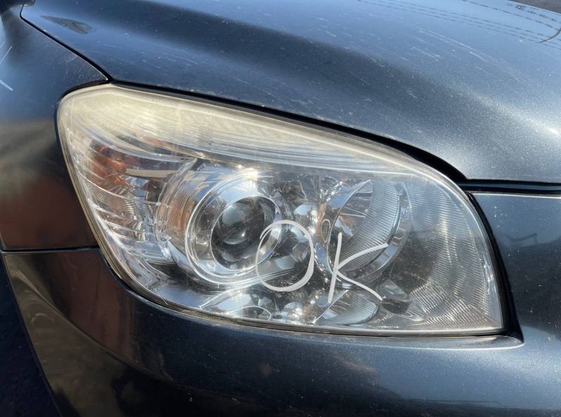 Headlight right TOYOTA RAV 4 III (XA30) (2005-2012)