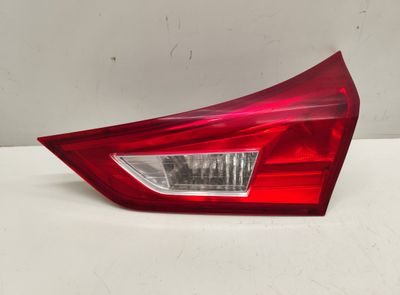 8158102460 Lampa tylna wewnętrzna prawa TOYOTA AURIS (E18) 2012-2018