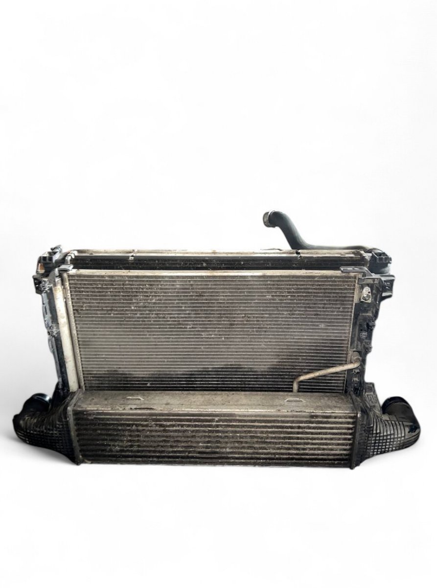 Mercedes-Benz GLK (X204) Radiator set A2045000254 A2045000654 A2045000200 A2045003603...