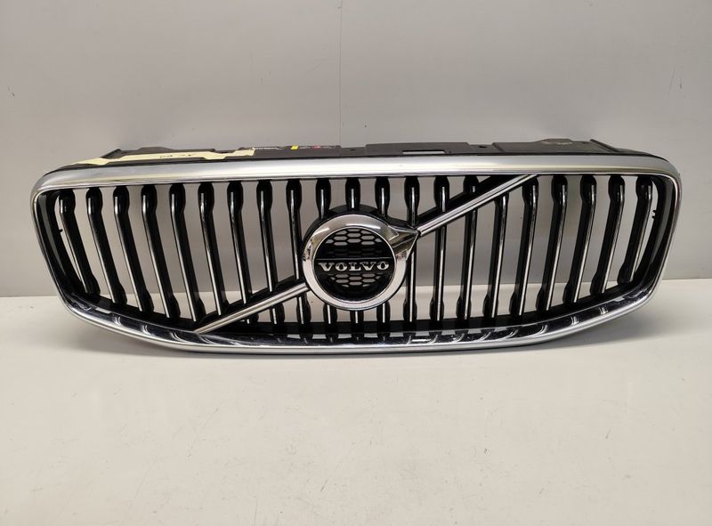 31425535 31425539 31479495 Radiator Grille VOLVO XC60 II (246) (2017-)