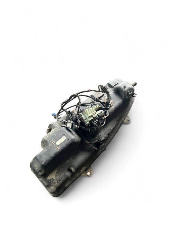F01C190081 2E0919050Q 2E0198970A AdBlue tank VW CRAFTER I (2E) (2006-2016)