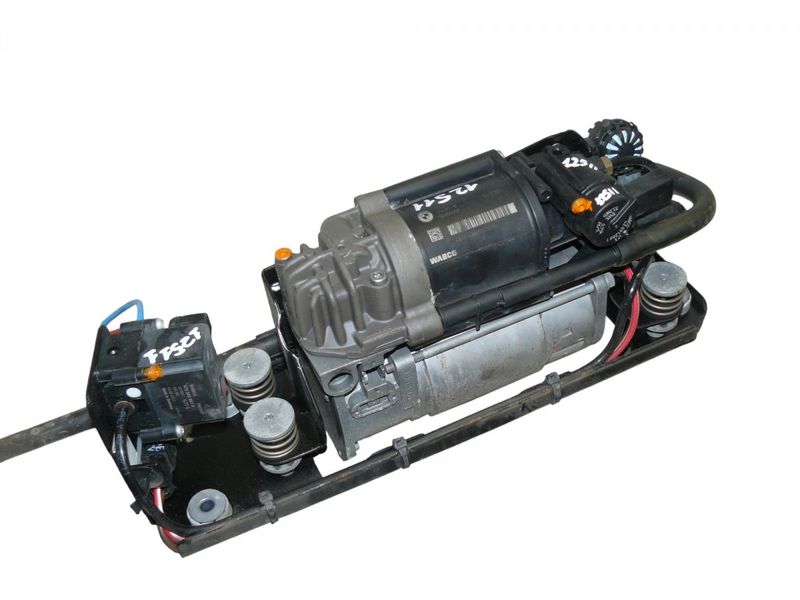 4430201641 Air Suspension Compressor BMW 3 (F30, F31, F34, F80) (2011-2019)