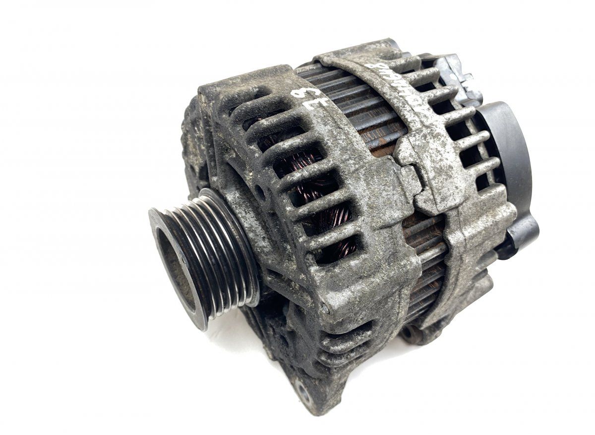 0121715076 0121715051 0121715041 0121715176 0121715151 0121715180 0121715080 Alternator AUDI Q7 (4L) (2006-2015)