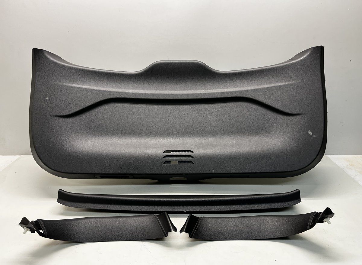 T23702ZG000 T23701ZG000 T24700ZG000 T22700ZG000 Bootlid / tailgate trim panel RENAULT KOLEOS II (2016-2023)