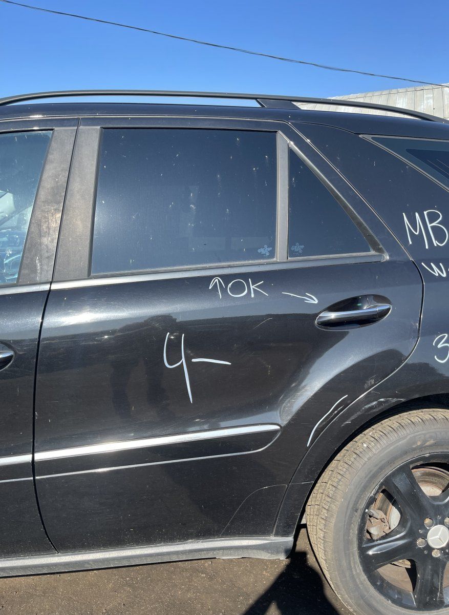 1647300105 Door Rear  Left MERCEDES-BENZ ML-CLASS (W164) (2005-2011)