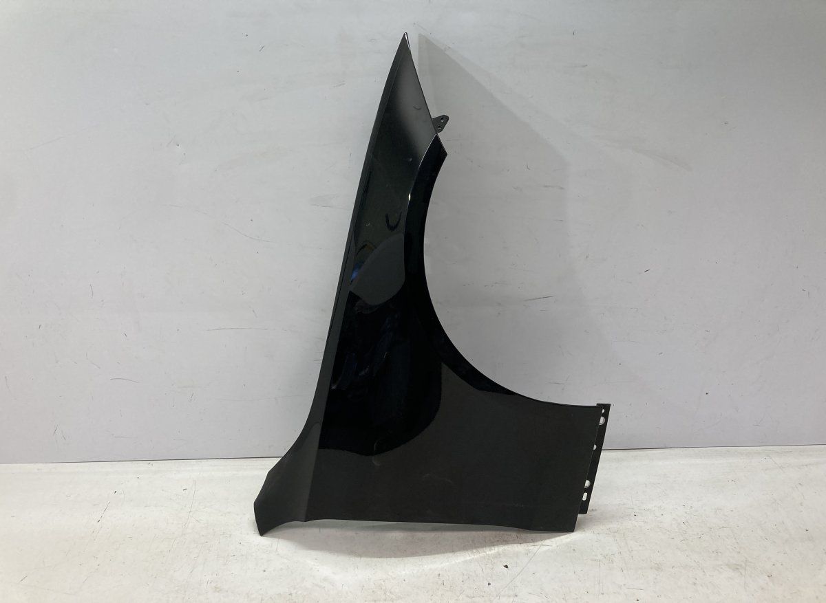 A2068800200 A2068810600 Fender Front Right MERCEDES-BENZ C-CLASS (W206) (2021-)