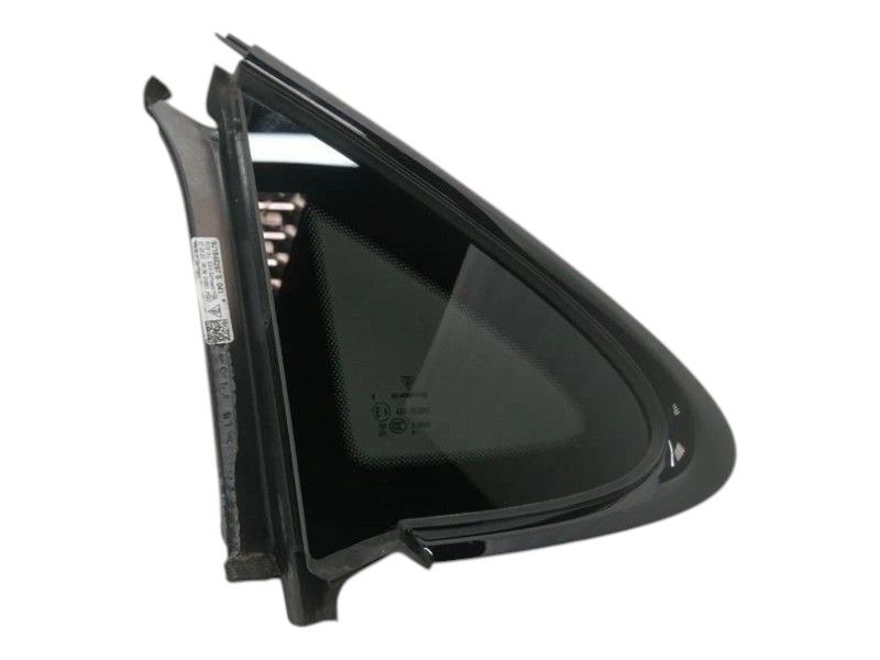 PORSCHE TAYCAN 9J Left Rear quarter Glass 9J1845297S
