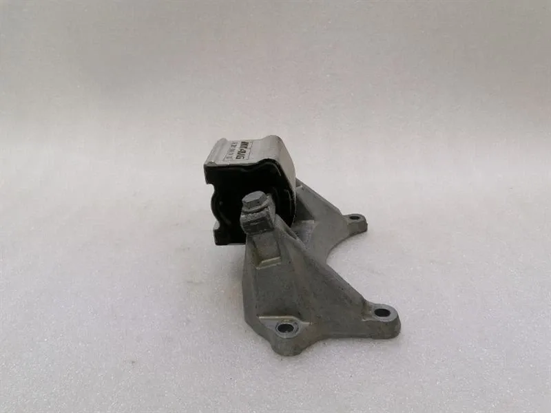 Mercedes S-Class W222 S65 AMG Gearbox Mount A2212401418 Gearbox Bearing