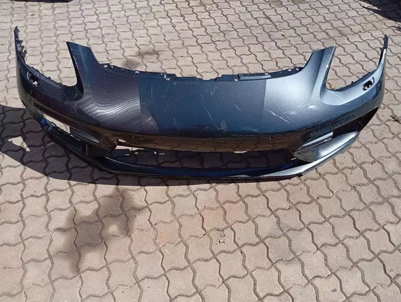 Porsche Panamera Porsche Panamera 971 front bumper 971807221J front bumper Body type: Hatchback
Fuel: Petrol