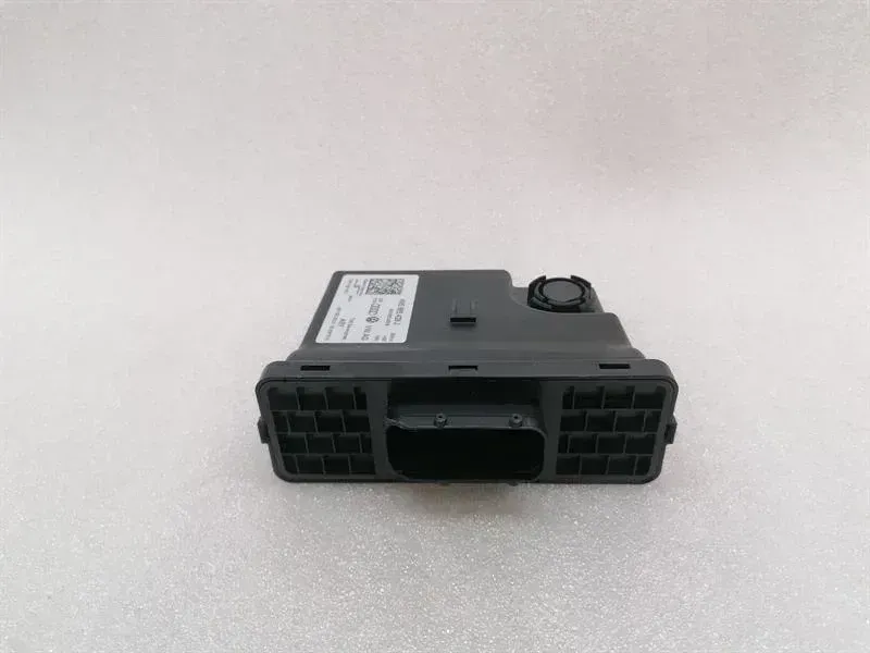 Porsche Panamera Porsche Panamera 971 Electronic Modules 4M0965429J Control Unit THERMAL MANAGEMENT Body type: Hatchback
Fuel: Petrol