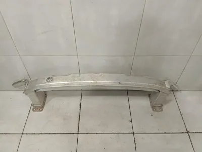 Porsche Panamera 971 Предна греда на бронята 971805241B Носач на предна броня