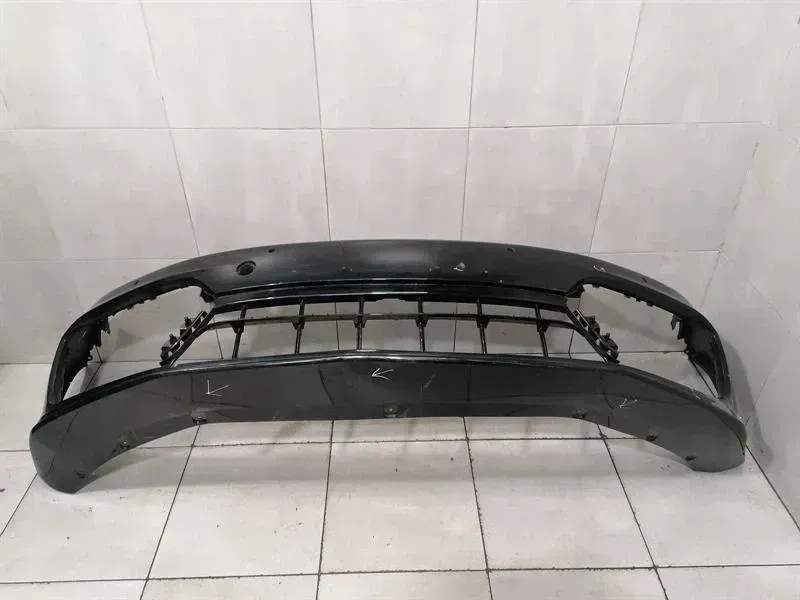 Porsche Panamera Porsche Panamera 971 Front Bumper 971807221Q Front Bumper Body type: Hatchback
Fuel: Petrol