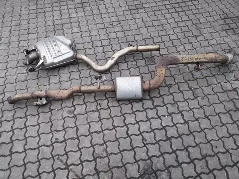 Mercedes S W222 Exhaust Silencer A2224909401 Exhaust Muffler OM656