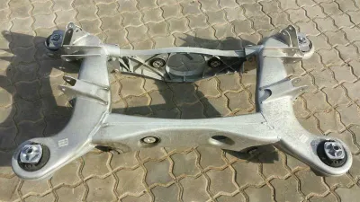 Mercedes S-klasa W222 rama pomocnicza tylna A2223506707 rama osi tylna oś OM656