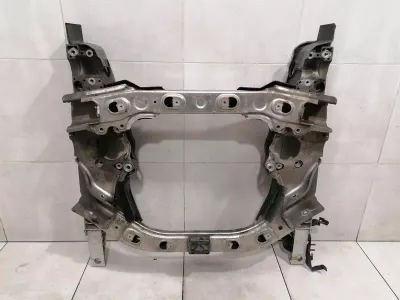 Mercedes S-Class W222 Греда Подрамка Предна A2226200187 Греда на преден мост
